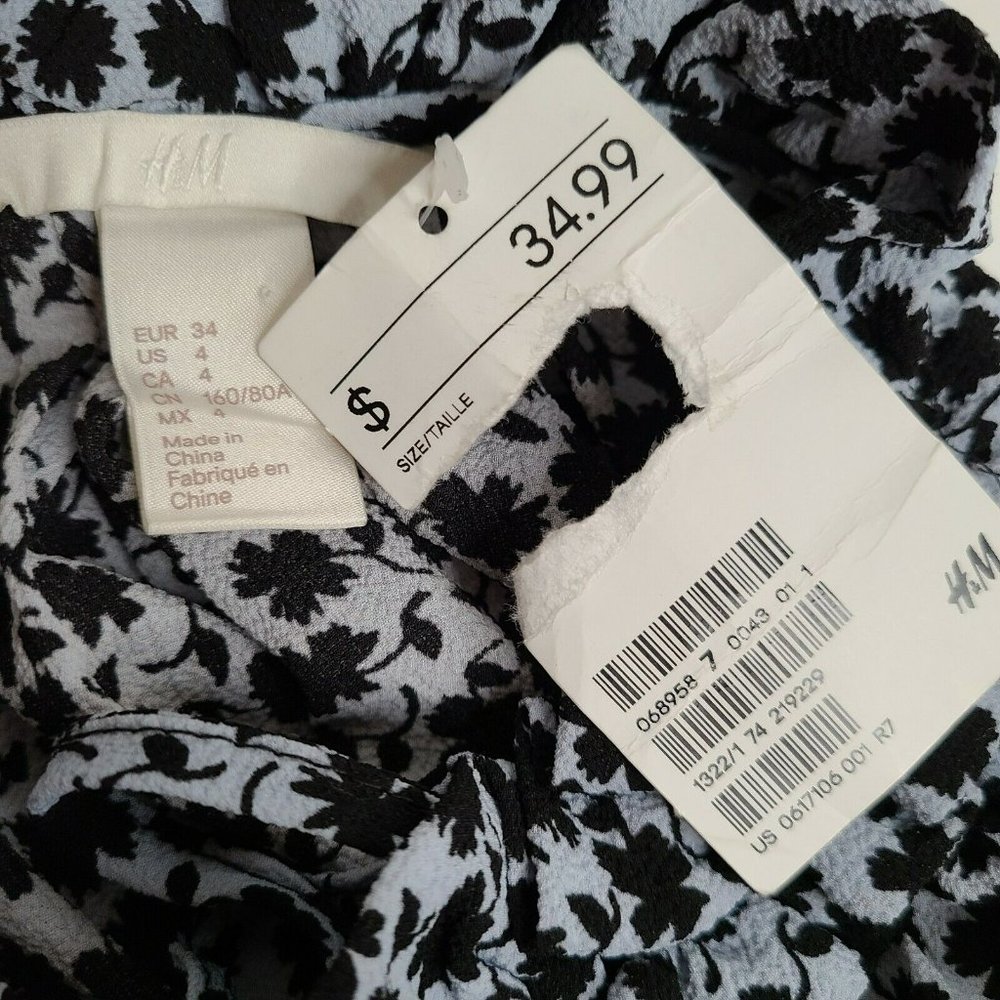 NWT H&M Floral Shift Dress Ruffle Collar Sz 4 Pockets Keyhole Tie Neck Navy Blue - Picture 11 of 12